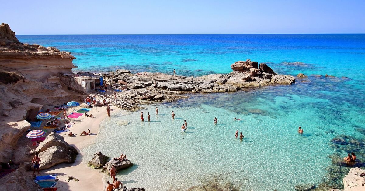 The-beautiful-island-just-like-Ibiza-and-Majorca-but-with.jpg