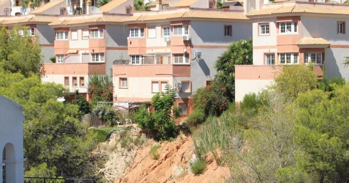 British-expats-in-Spain-face-financial-ruin-as-houses-become.jpg