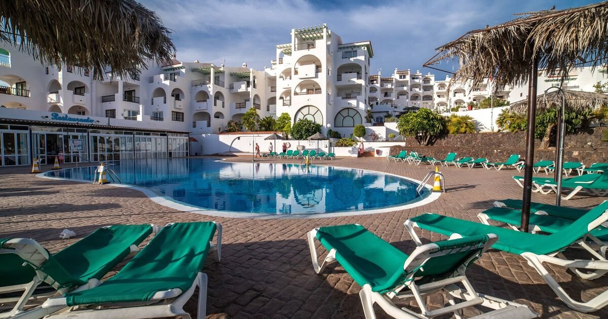 Chaos-in-Tenerife-as-Brits-vow-to-never-holiday-here.jpg
