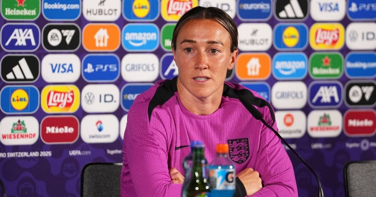 England-Lionesses-shares-secrets-to-playing-entire-tournament-with-broken.jpg