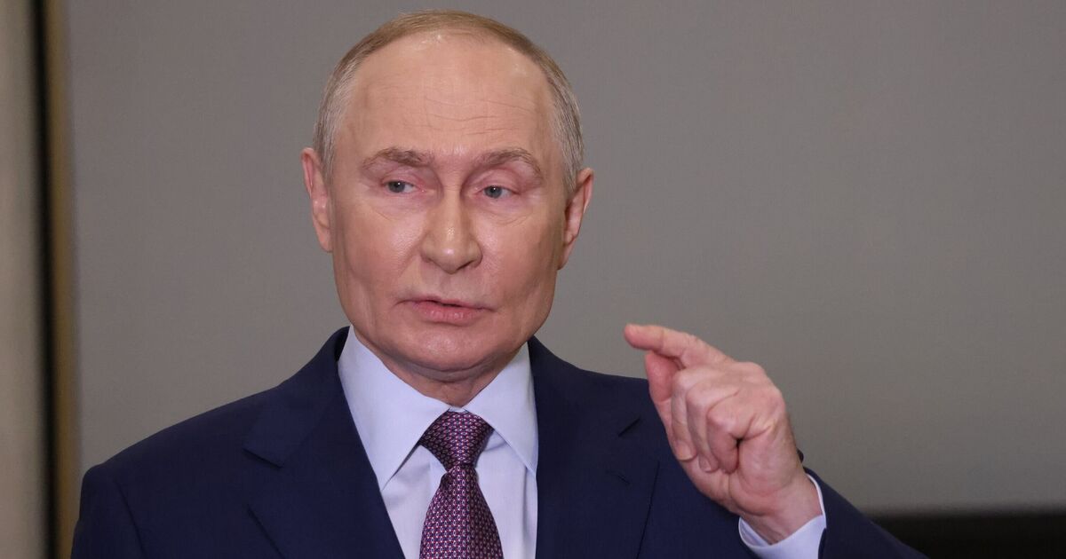 Putin told to sink Prince of Wales aircraft carrier in revenge attack | World | News