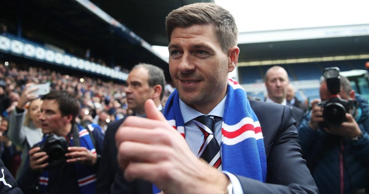 Steven-Gerrard-wants-ex-England-coach-on-Rangers-staff-as-talks.jpg