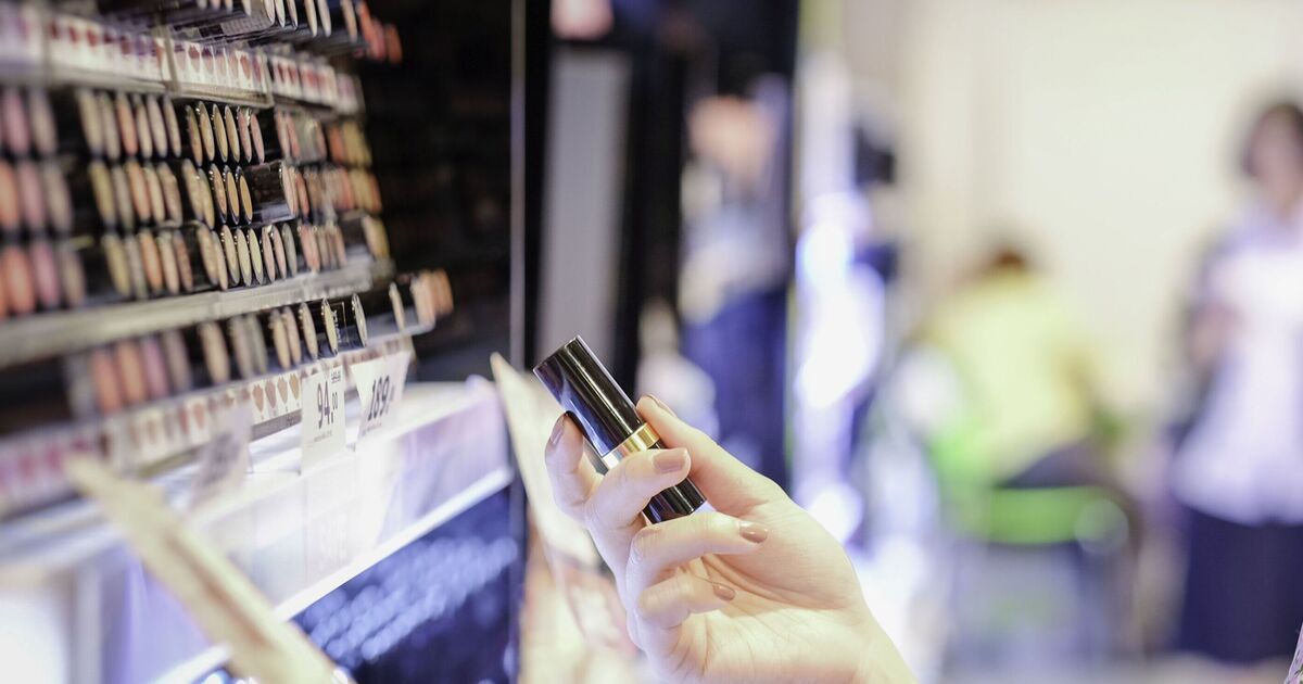 UK high street chain set for mass closures saved – 50 shops to reopen | UK | News