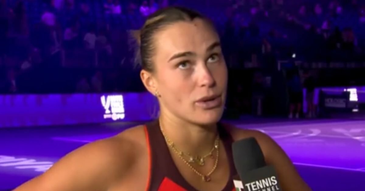 Aryna-Sabalenka-got-really-angry-as-coach-walks-out-on.jpg