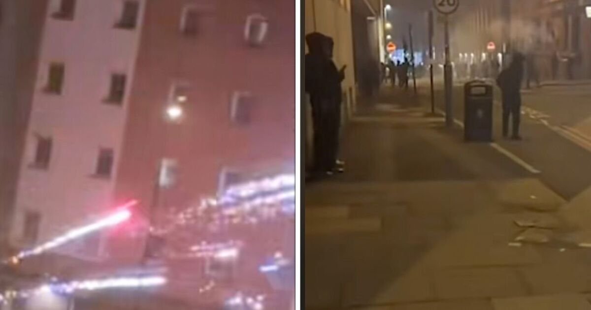 Bonfire-Night-mayhem-in-UK-city-as-4-arrested-after.jpg
