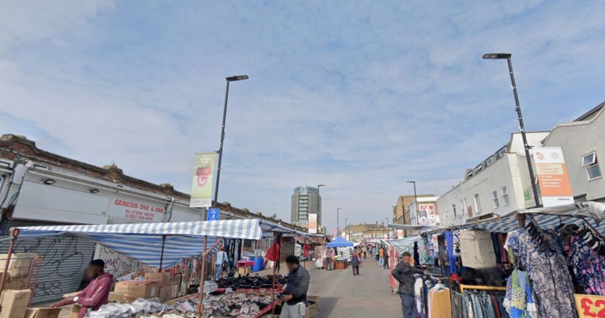 Horror as police officer stabbed in broad daylight | UK | News