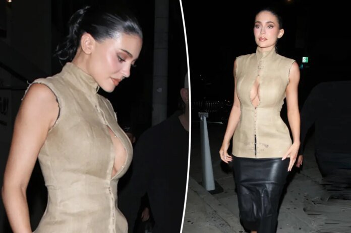 Kylie-Jenner-takes-her-cleavage-to-dinner-at-swanky-West.jpg