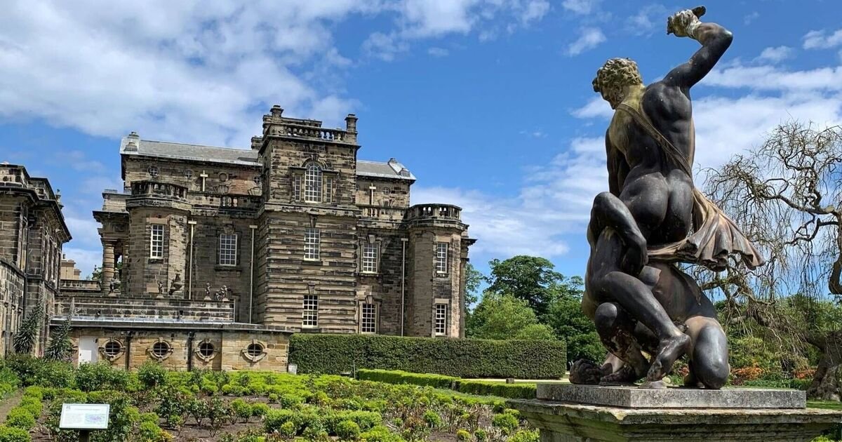‘Must-visit’ stately home with flamboyant past and mysterious fire | UK | Travel