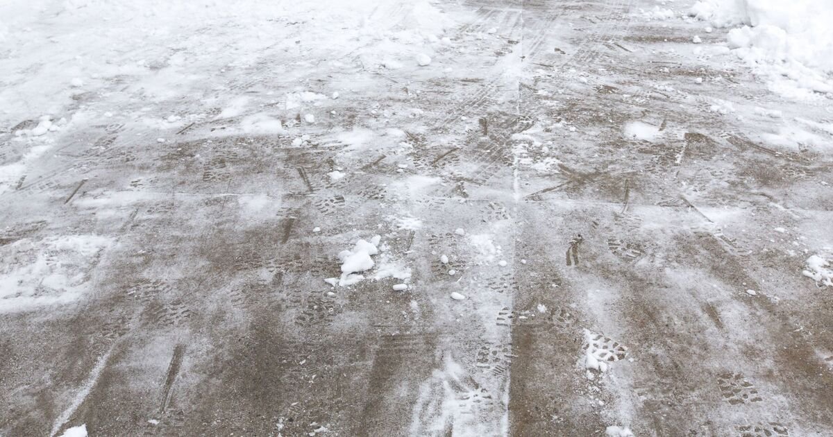 Stop-using-salt-to-clear-ice-from-driveways-1.jpg