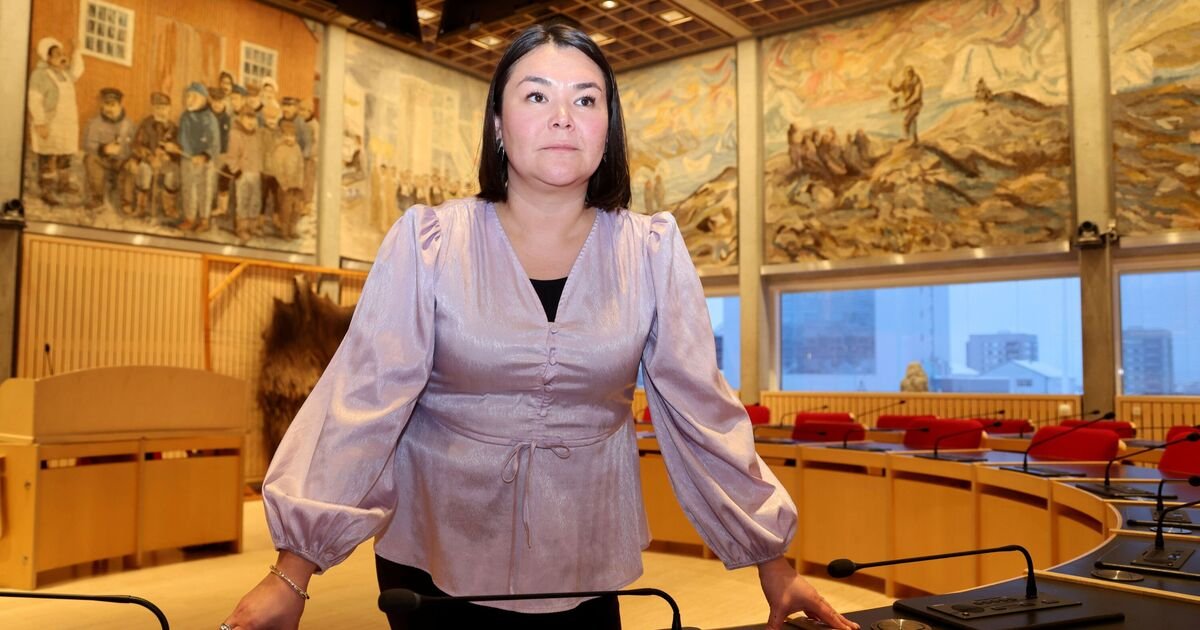 Top Greenland politician reveals chilling fear of ‘American warships’ | World | News