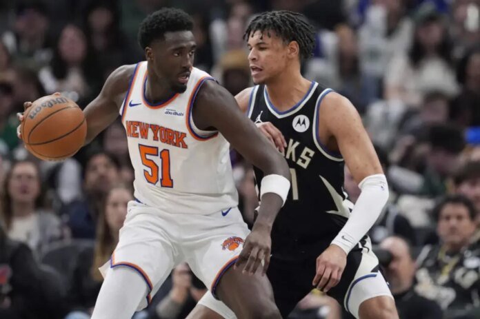 Knicks-Mohamed-Diawara-answers-call-with-strong-game-off-bench.jpg