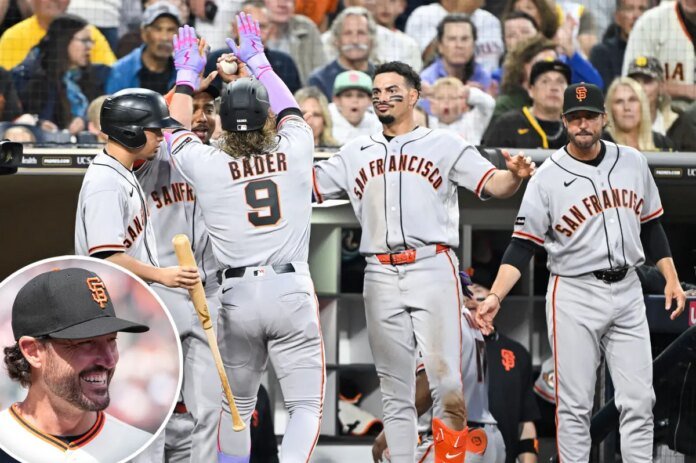 Giants-Tony-Vitello-celebrates-first-MLB-win-with-beer-shower.jpg
