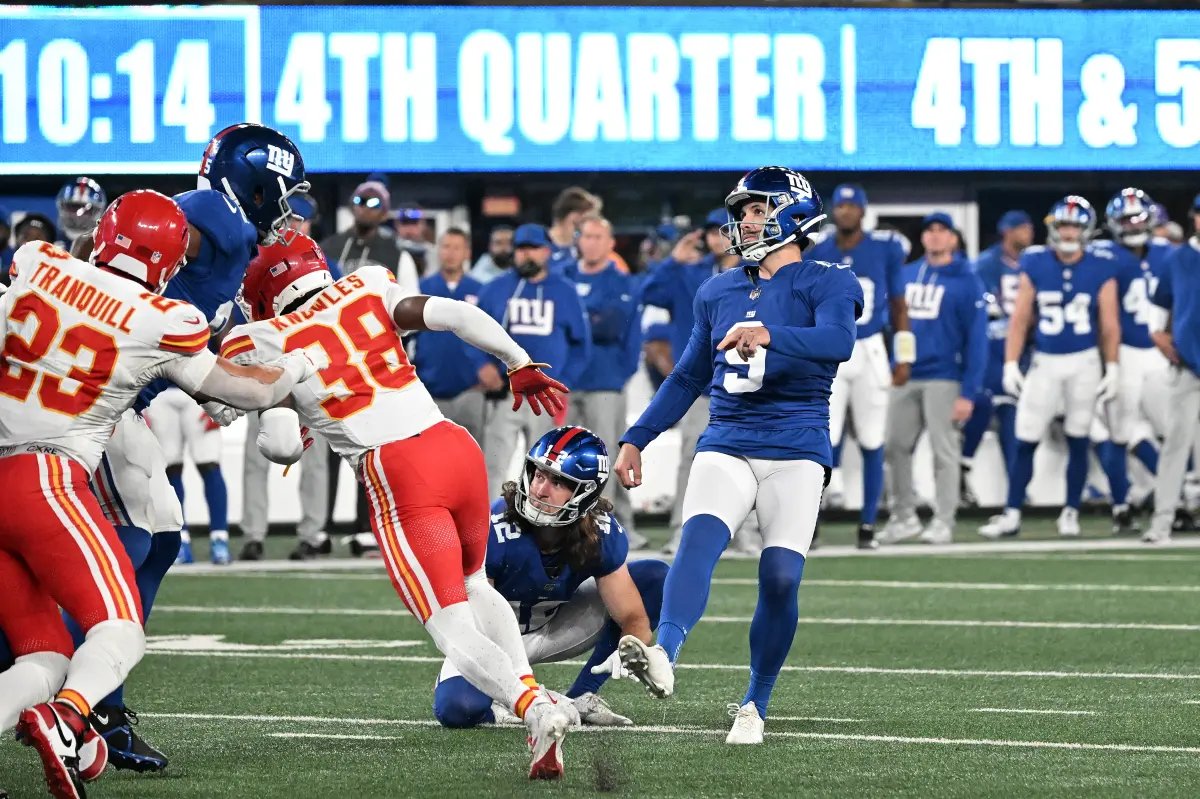 Giants release injury-plague kicker Graham Gano after six seasons