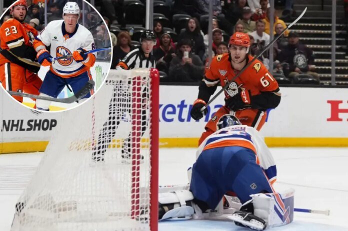Islanders-overwhelmed-by-Ducks-as-five-game-win-streak-snapped.jpg