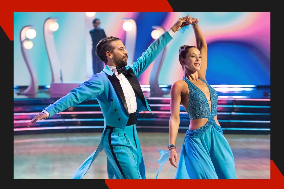 What do tickets cost to see Whitney Leavitt in ‘Chicago’ on Broadway?