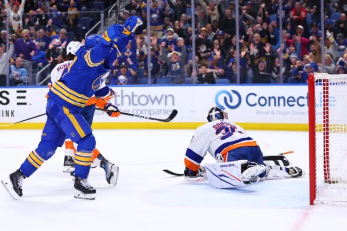 Islanders-lose-to-Sabres-for-second-straight-loss.jpg