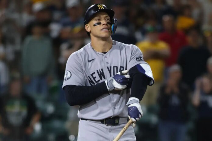 Yankees-nearly-walk-way-to-win-as-improbable-rally-falls.jpg