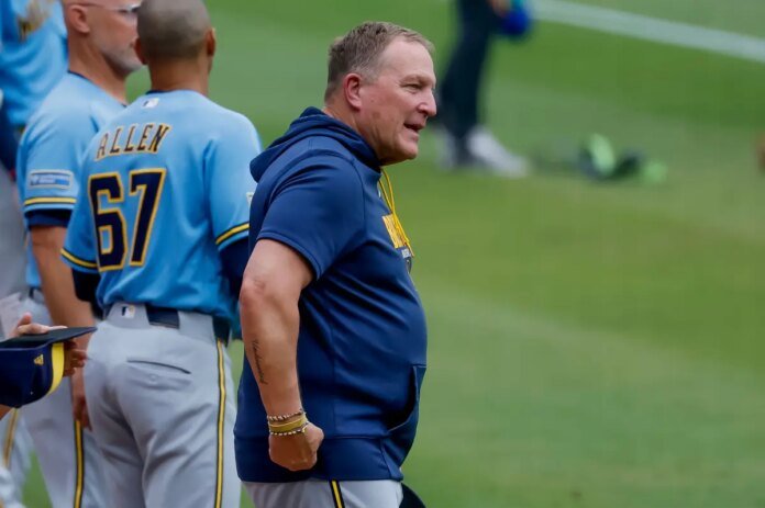 Brewers-manager-Pat-Murphy-to-get-surgery-on-back-and.jpg