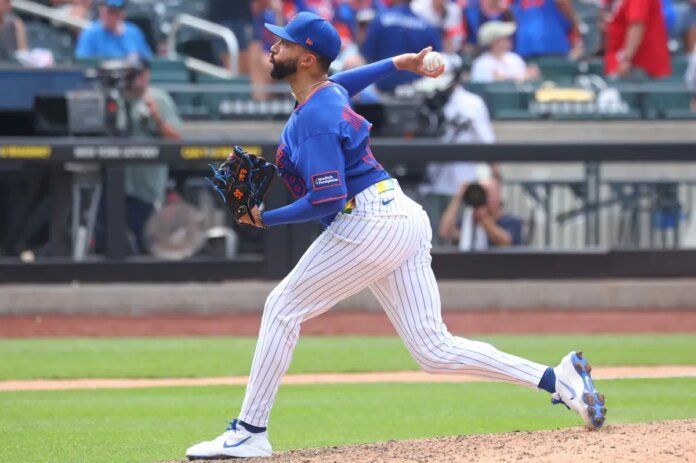 Mets-bullpen-gives-fans-something-to-smile-about-during-rough.jpg