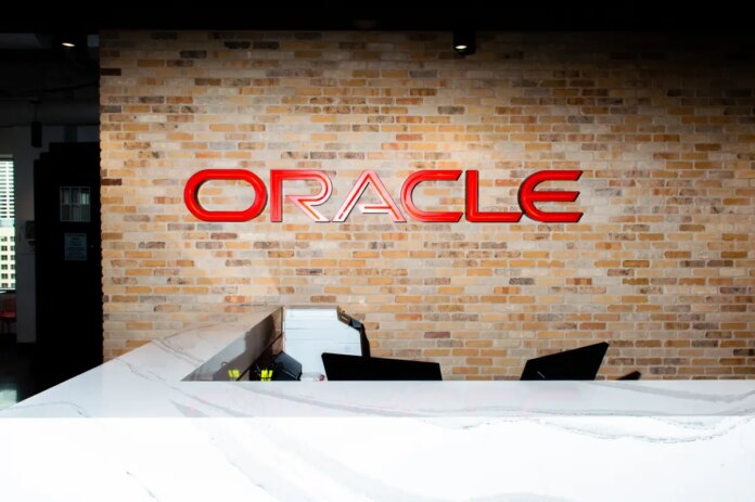 Oracle-axes-21000-jobs-in-massive-layoff-AI-replaces-workers.jpg