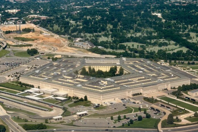 Pentagon-on-lockdown-HAZMAT-crews-rush-in-over-hazardous-materials.jpg