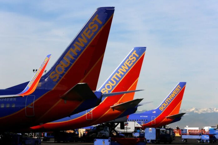 Southwest-jet-struck-by-ground-equipment-vehicle-at-Memphis-airport.jpg