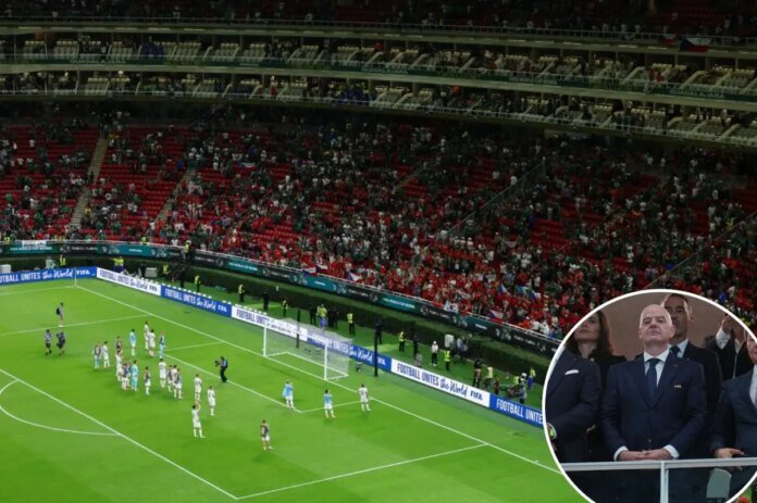 Thousands-of-empty-seats-at-South-Korea-Czech-Republic-World-Cup.jpg