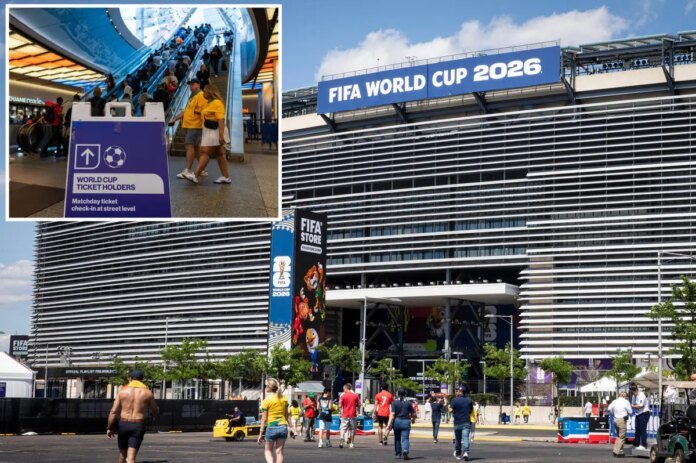 Travel-chaos-at-MetLife-has-World-Cup-fans-stranded-for.jpg
